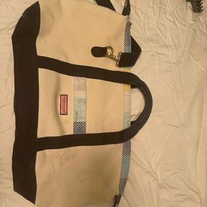 Vineyard vines weekender bag